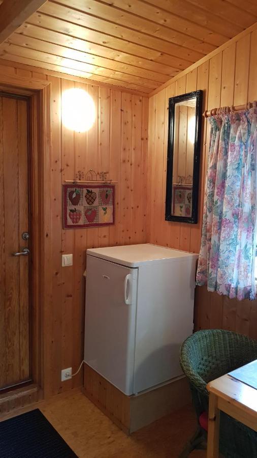 סלפוס Cozy Cabin In The Woods מראה חיצוני תמונה